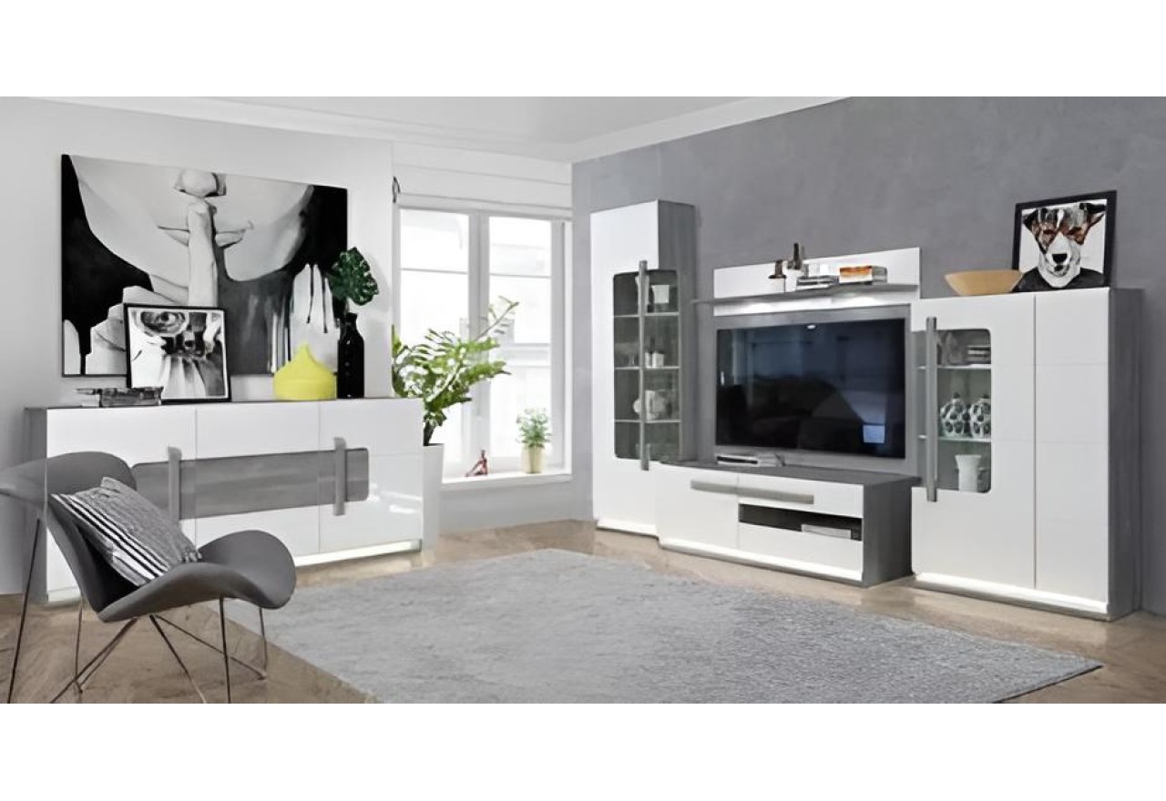 TV Lowboard Attention
