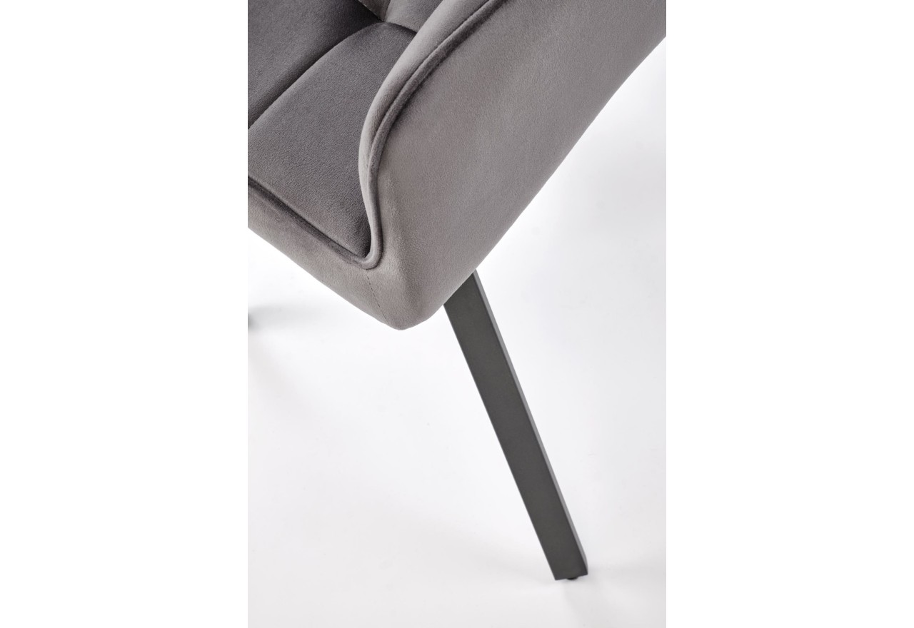 Stuhl K588
